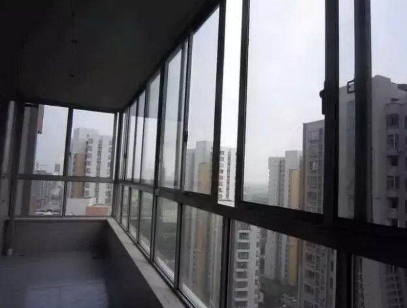 断桥铝门窗，如何选择更划算？